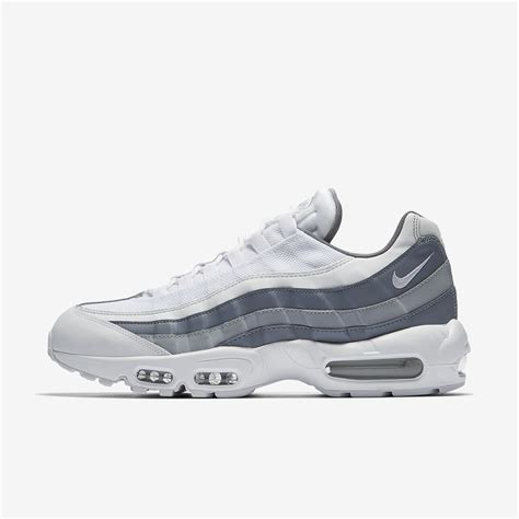 Air Max 95 essential foot locker